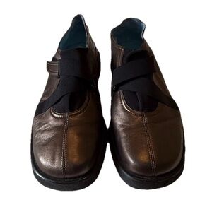 Thierry Rabotin Copper Brown Elastic Strap Mary Janes Wedge Shoes 39.5 Women
